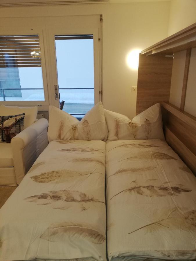Agrimonia - Moebilierte Ferienwohnung Mit Balkon Davos Exterior foto