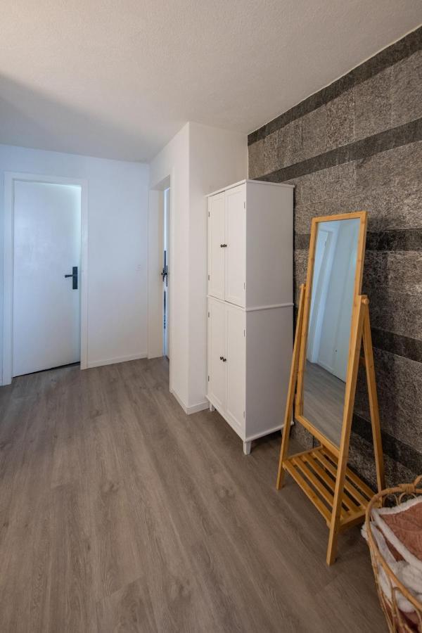 Agrimonia - Moebilierte Ferienwohnung Mit Balkon Davos Exterior foto