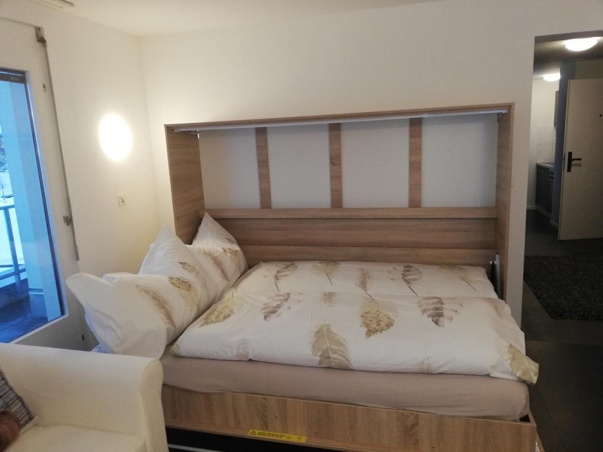 Agrimonia - Moebilierte Ferienwohnung Mit Balkon Davos Exterior foto